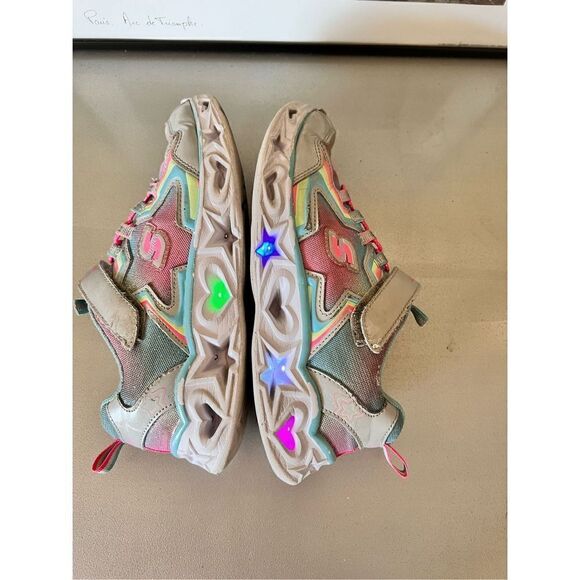 Skechers Fernie Star Print Sneakers - Picture 7 of 15